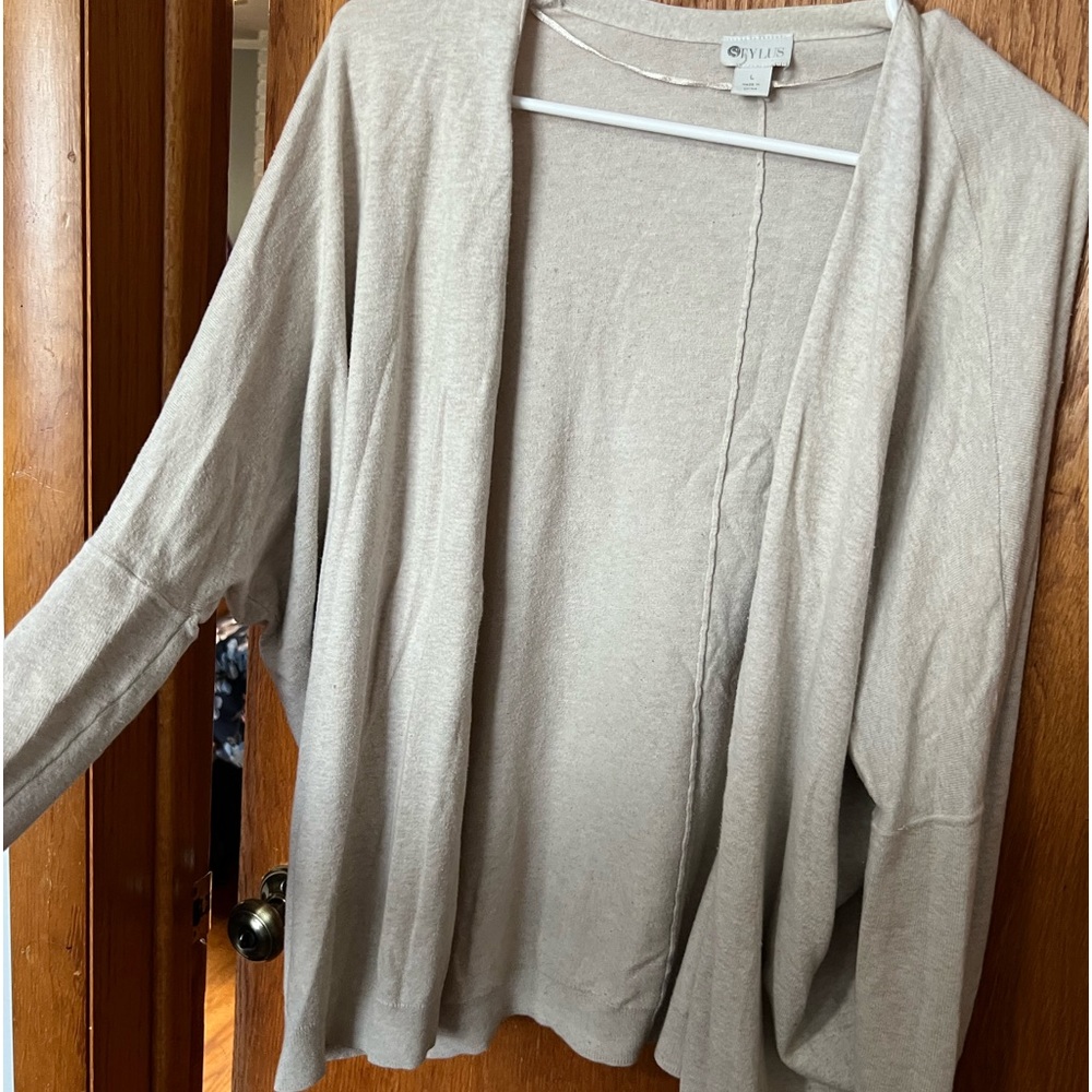 Stylus Off White Cardigan